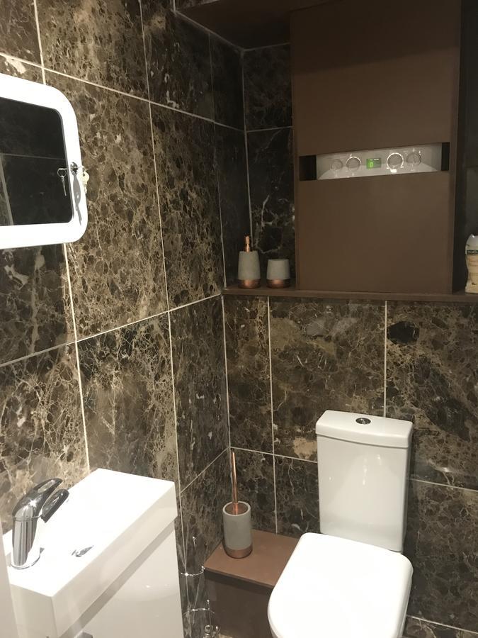 2 Bed, Ground Floor Bijou Georgian City Apartment Бат Екстер'єр фото