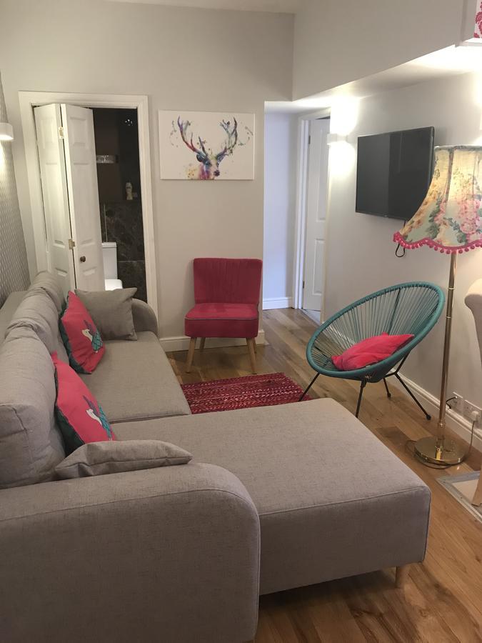 2 Bed, Ground Floor Bijou Georgian City Apartment Бат Екстер'єр фото